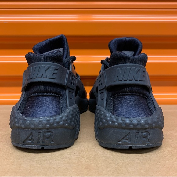 Nike Air Huarache Run Triple Black Women’s Shoes - Picture 4 of 8